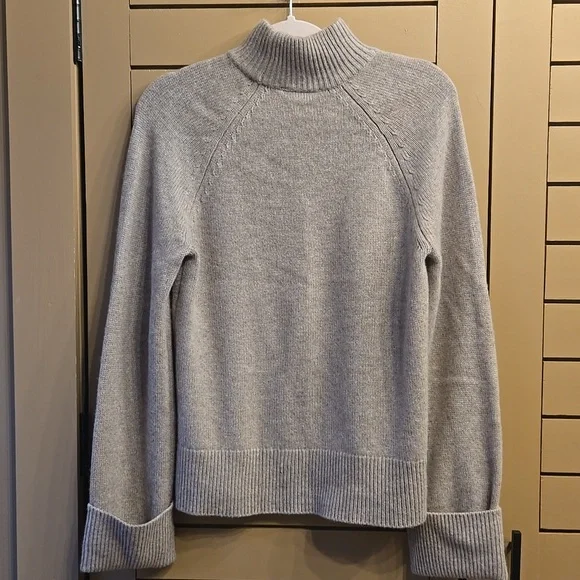Reformation Garrett Cashmere Oversized Turtleneck Size XS - Picture 8 of 8